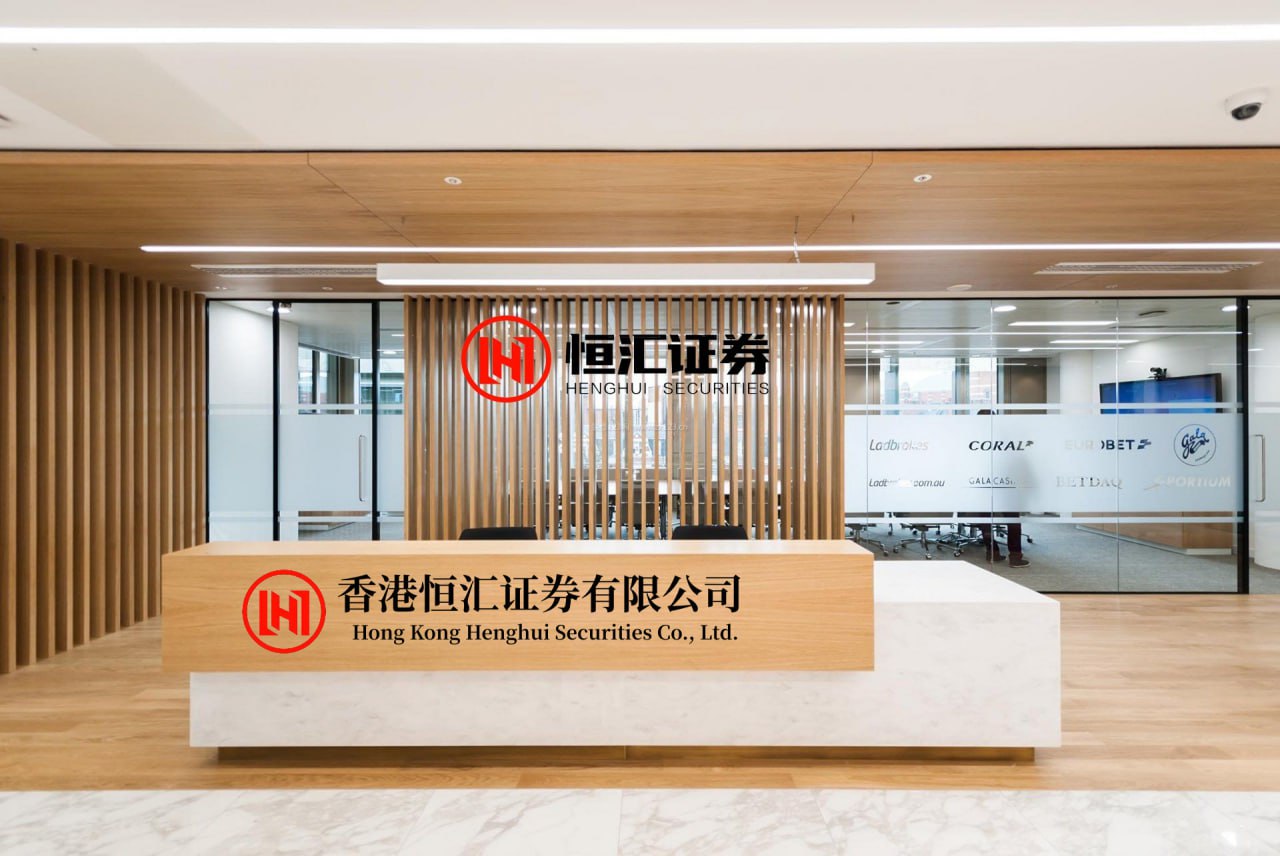 云操盘 “0票影帝”沈腾的资本博弈: 手握四百亿票房为什么不去争当老板